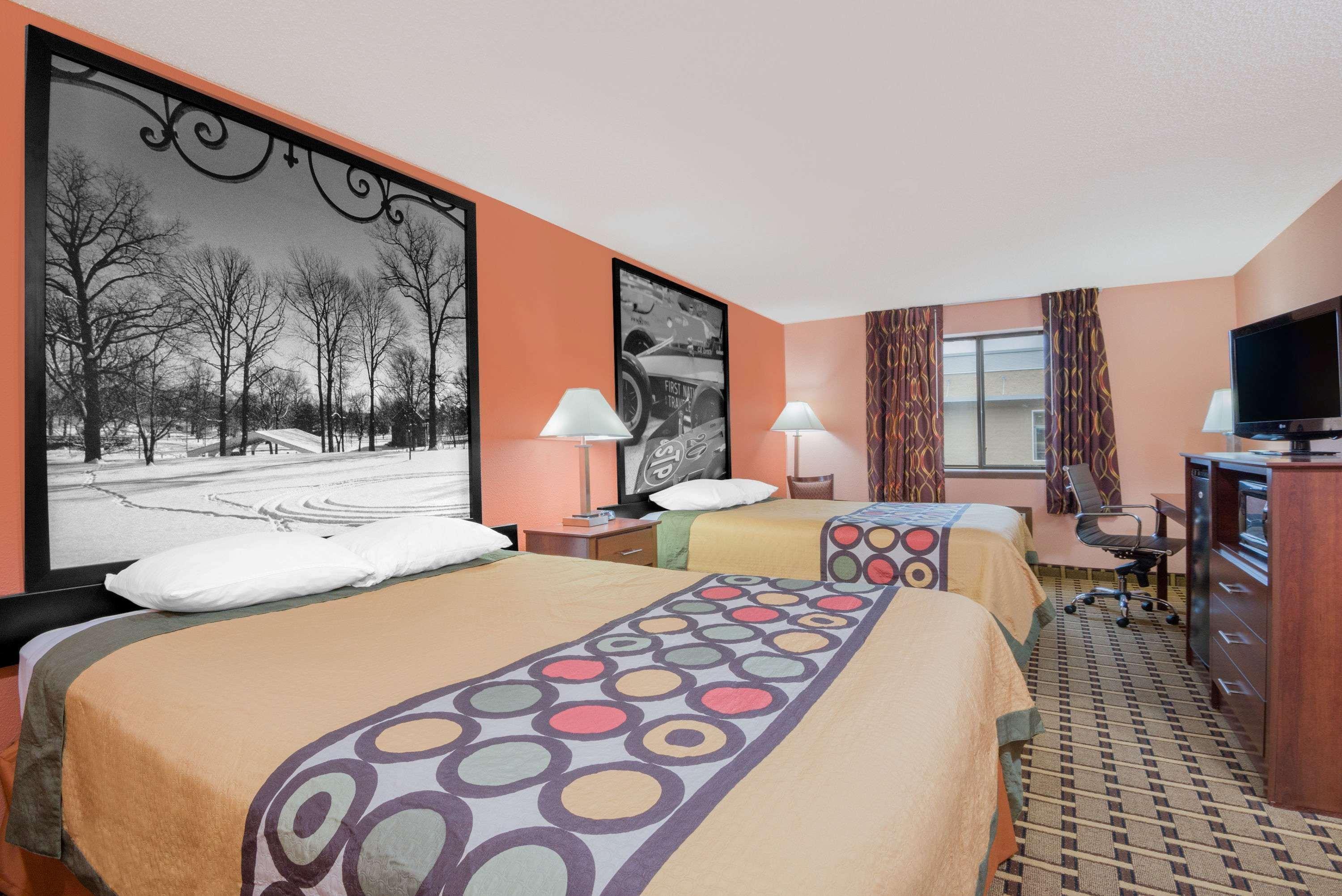 Super 8 By Wyndham Shelbyville Zewnętrze zdjęcie