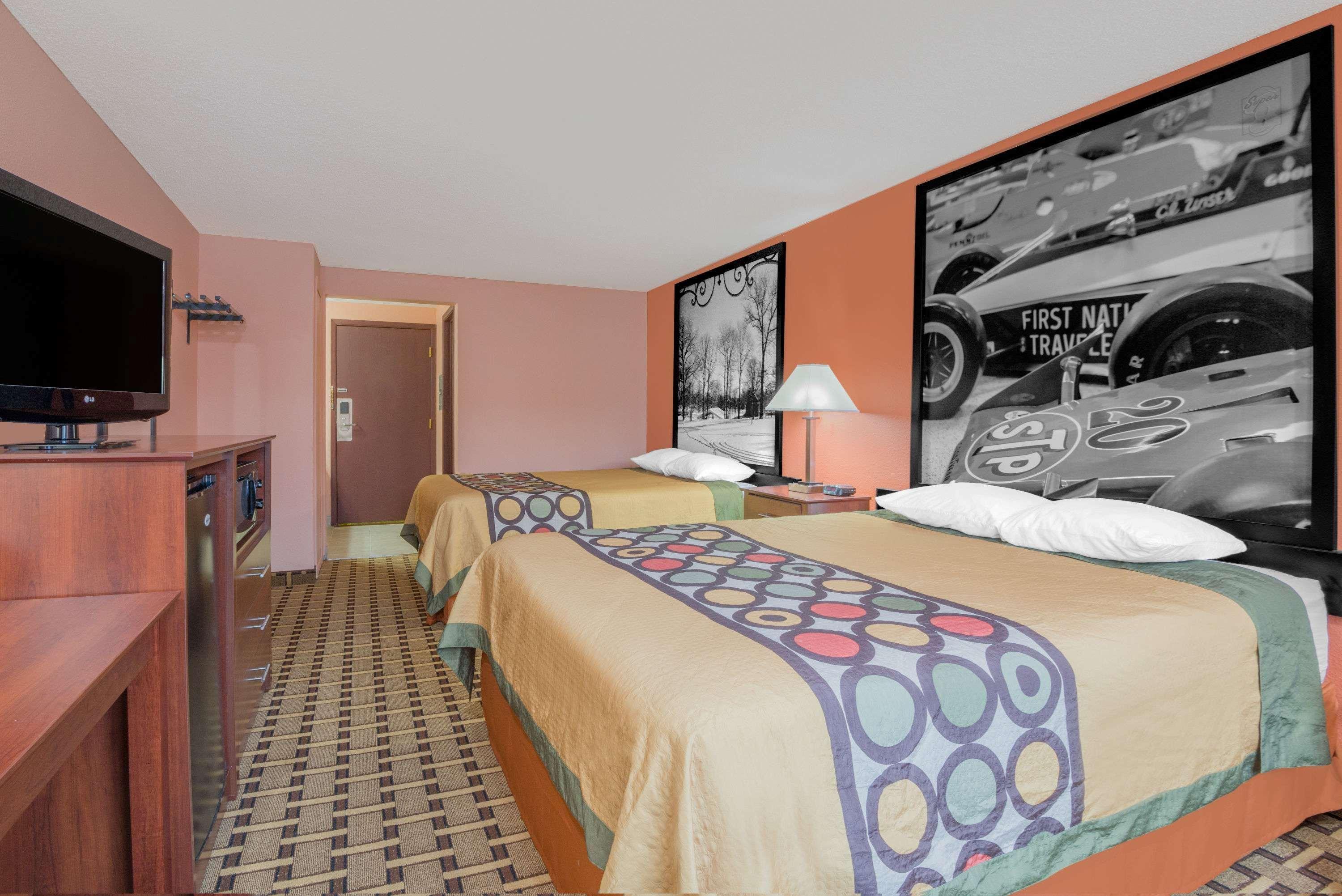 Super 8 By Wyndham Shelbyville Zewnętrze zdjęcie