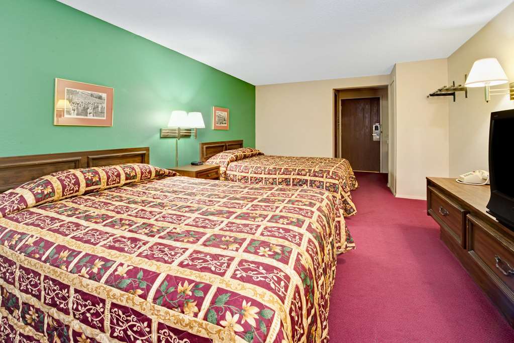 Super 8 By Wyndham Shelbyville Pokój zdjęcie